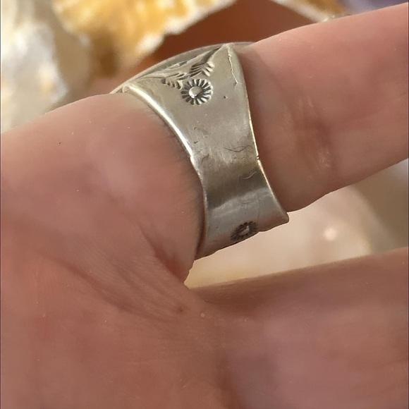 Pink conch turquoise native sterling silver maker sterling silver statement ring - Picture 6 of 12